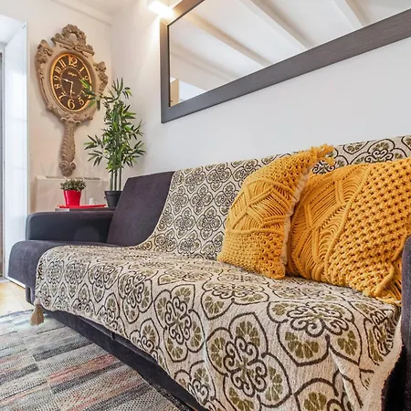 Casa Da Madragoa Apartment *